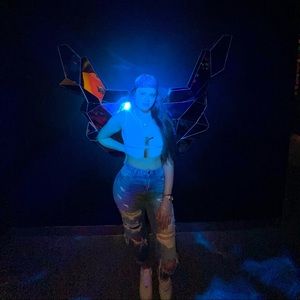 Meet your Posher, Amela